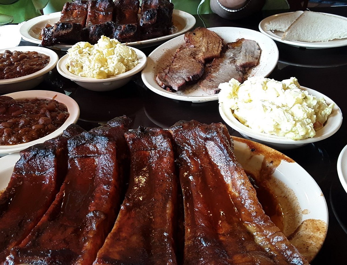 Jim Neely's Interstate Bar-B-Q